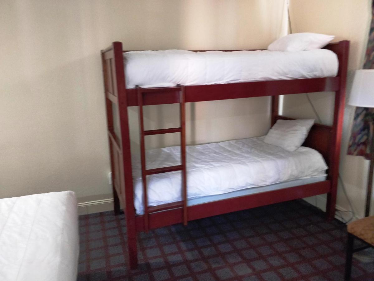 Ventura Grand Inn Mammoth Lakes Esterno foto