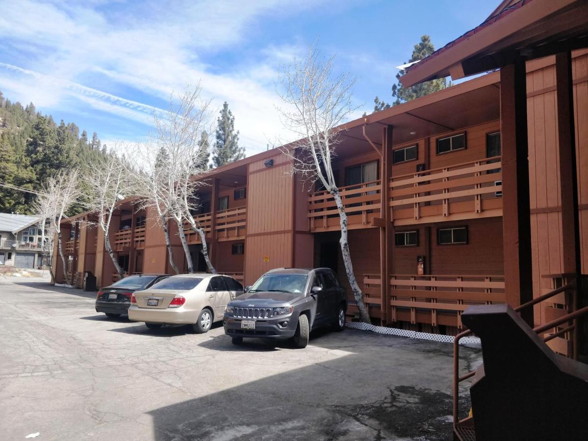 Ventura Grand Inn Mammoth Lakes Esterno foto